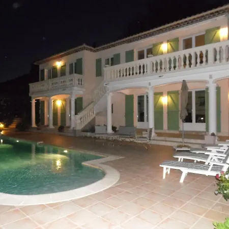 Appartement La Bastide Fleurie à Cavalaire-sur-Mer Extérieur photo